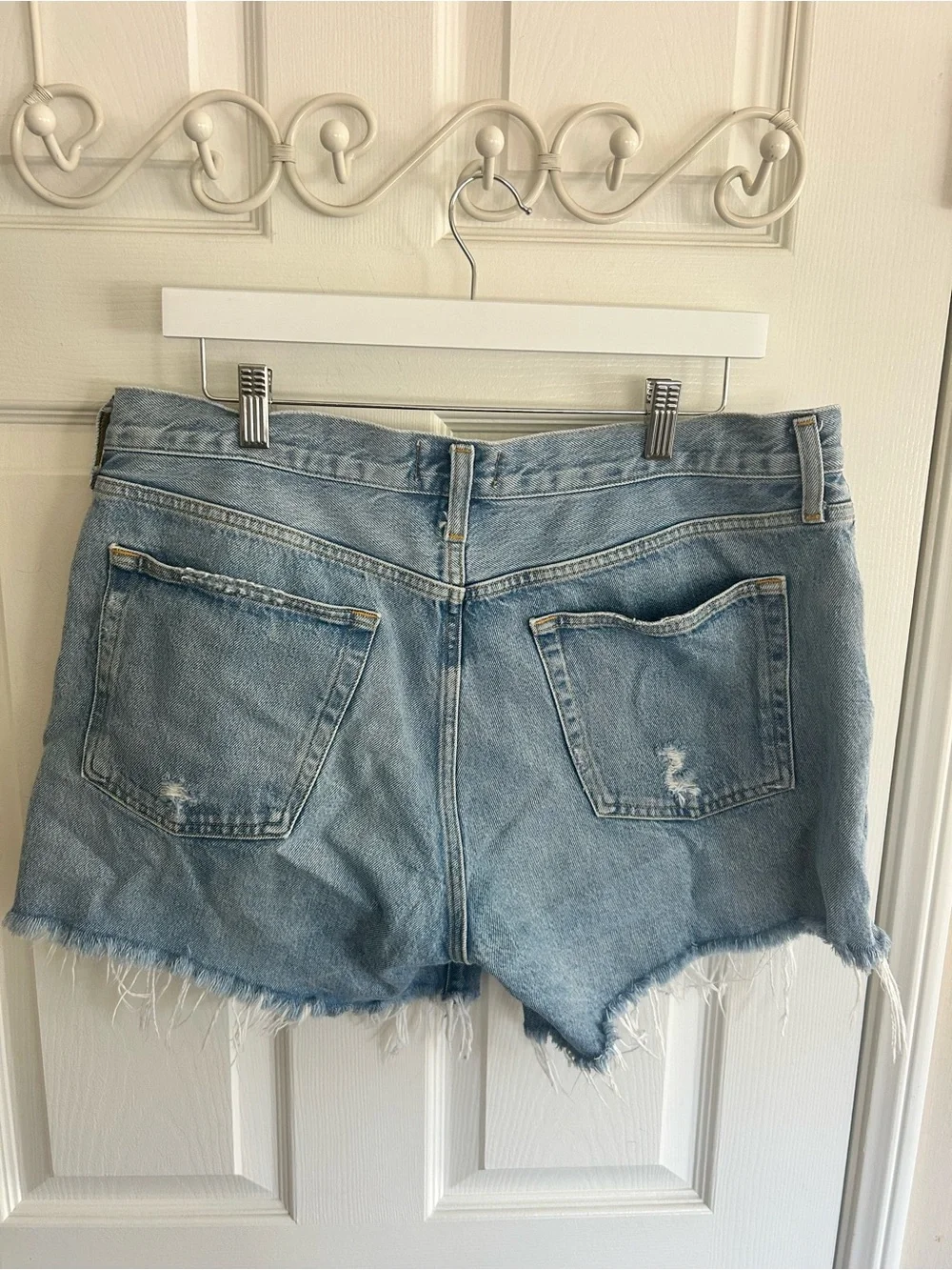 AGOLDE Parker Long Light Blue Distressed Denim Shorts Size 32